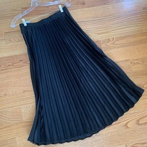 Pleated Midi Skirt